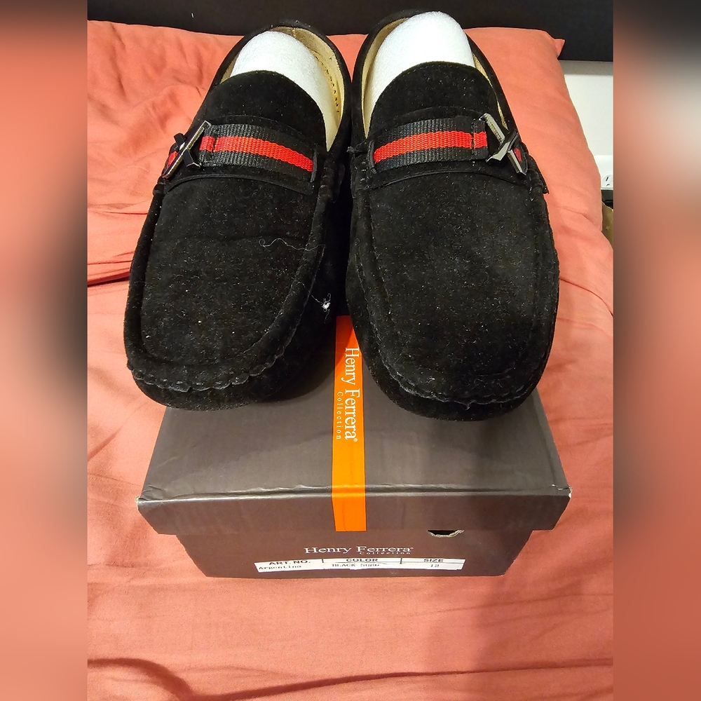 Henry Ferrera Men's Loafers Slip-On shoes. Black color. Size 12